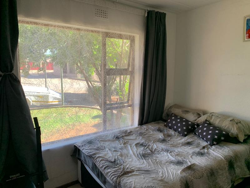 2 Bedroom Property for Sale in Vaalpark Free State